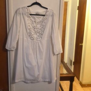 Women preowned long White Blouse Size XL